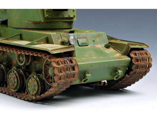 Trumpeter  Russian KV2 Tank (Big Turret) 1/35 Scale model kit