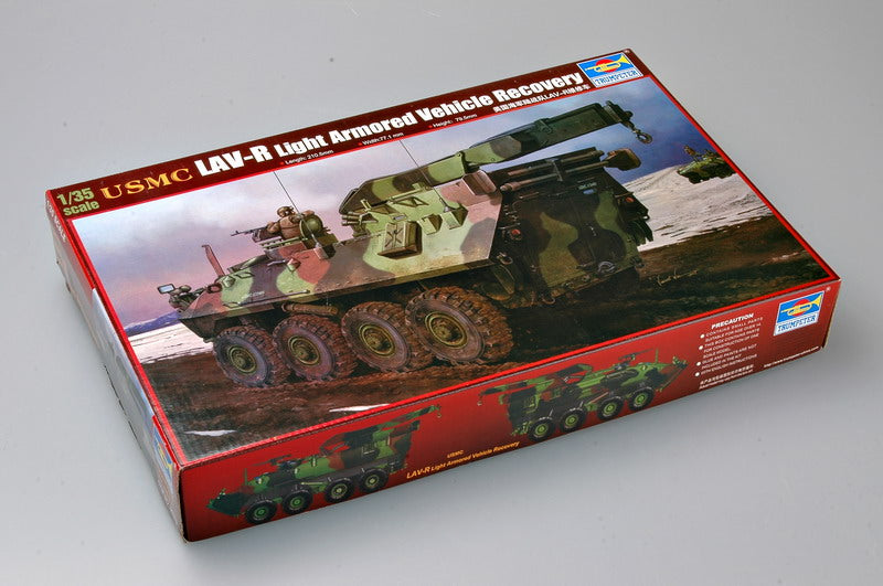 Trumpeter USMC LAV-R Light Armored Recovery Vehicle (1/35 scale Model Kit）