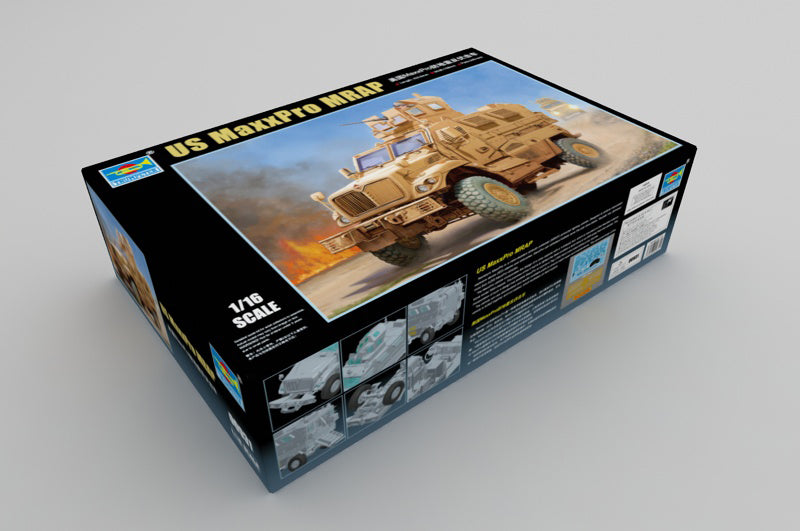 Trumpeter 1/16 US MaxxPro MRAP Model Kit