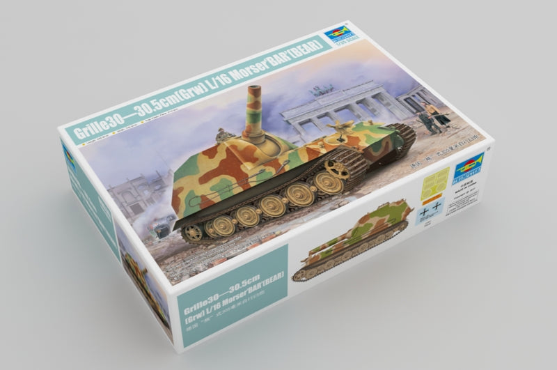 Trumpeter 1/35  Tank Model Kit, Various TRU09535