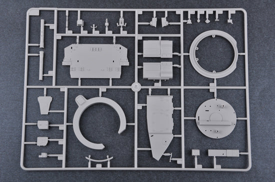 Trumpeter Russian BMP-2 IFV 1/35  Armor Model Kit