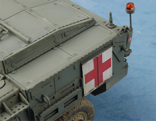 Trumpeter 1/35 M1133 Stryker Medical Evacuation Vehicle (MEV)