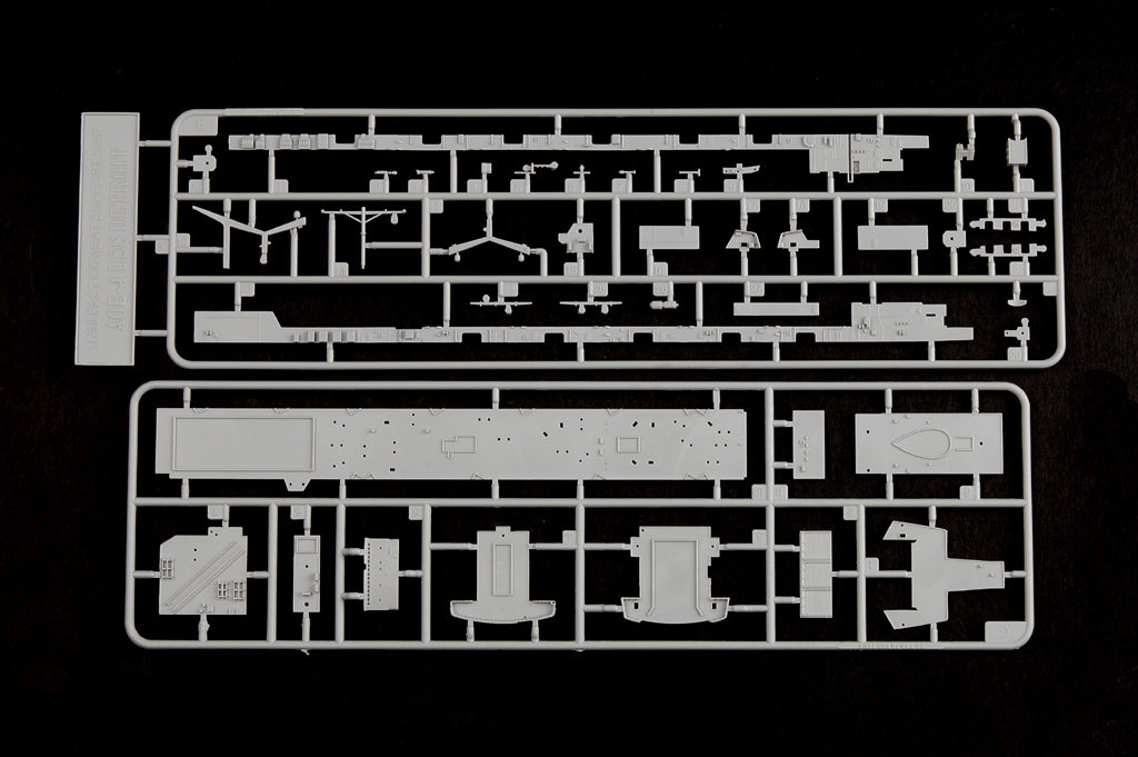 Trumpeter 1/700 USS Detroit AOE4 Sacramento Class Fast Combat Support Ship Model Kit