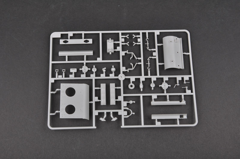 Trumpeter  Soviet Su152 (Late) Tank Model Kit （1/35 Scale）