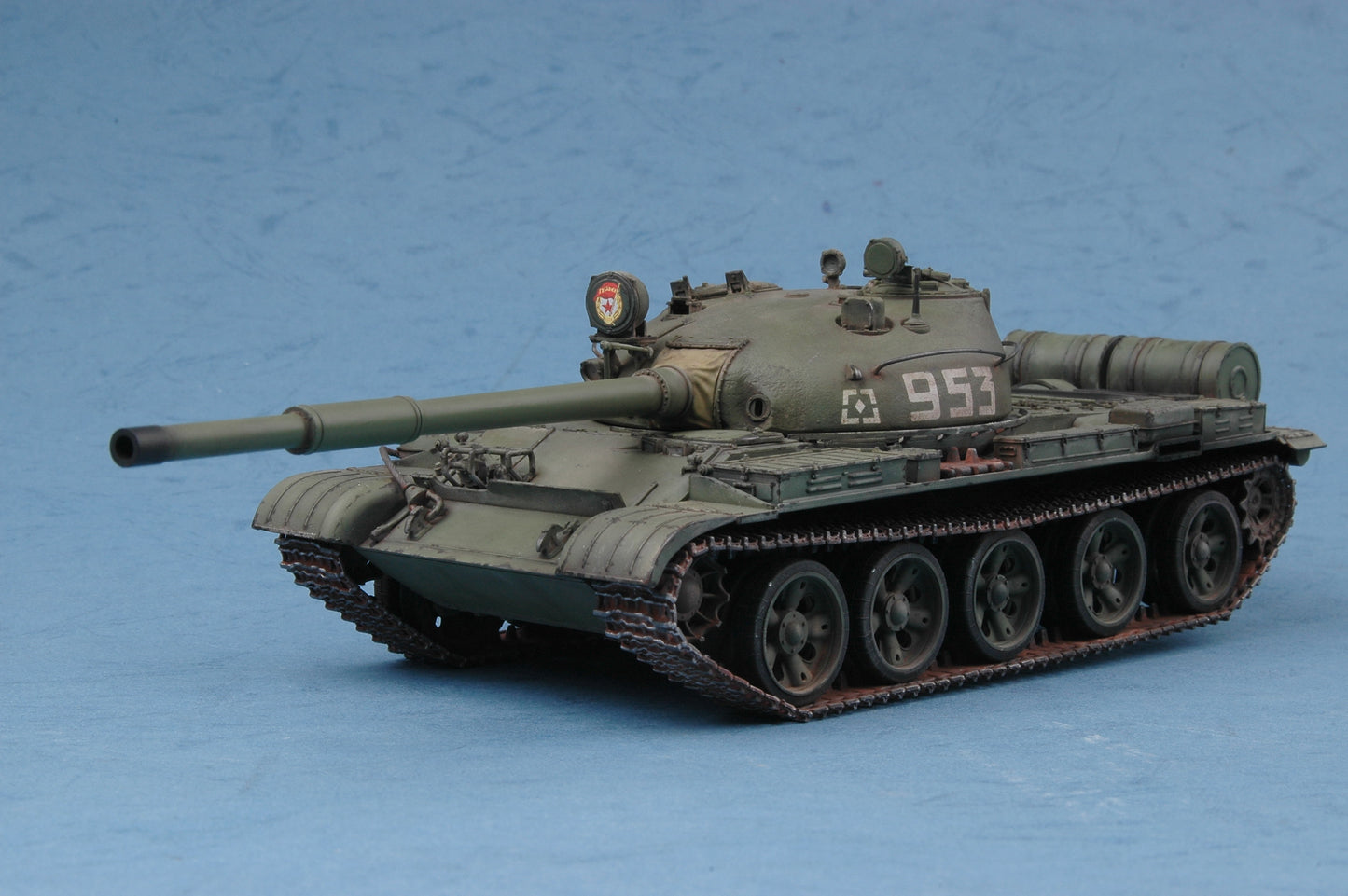 Trumpeter 1/35 Russian T62 Mod 1962 Main Battle Tank Model Kit