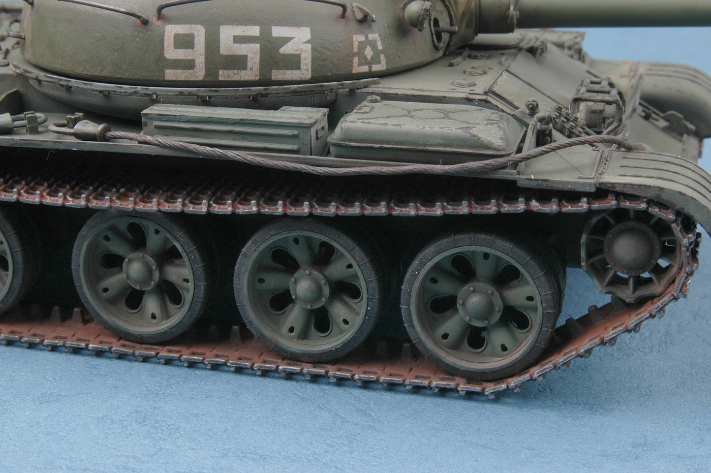 Trumpeter 1/35 Russian T62 Mod 1962 Main Battle Tank Model Kit