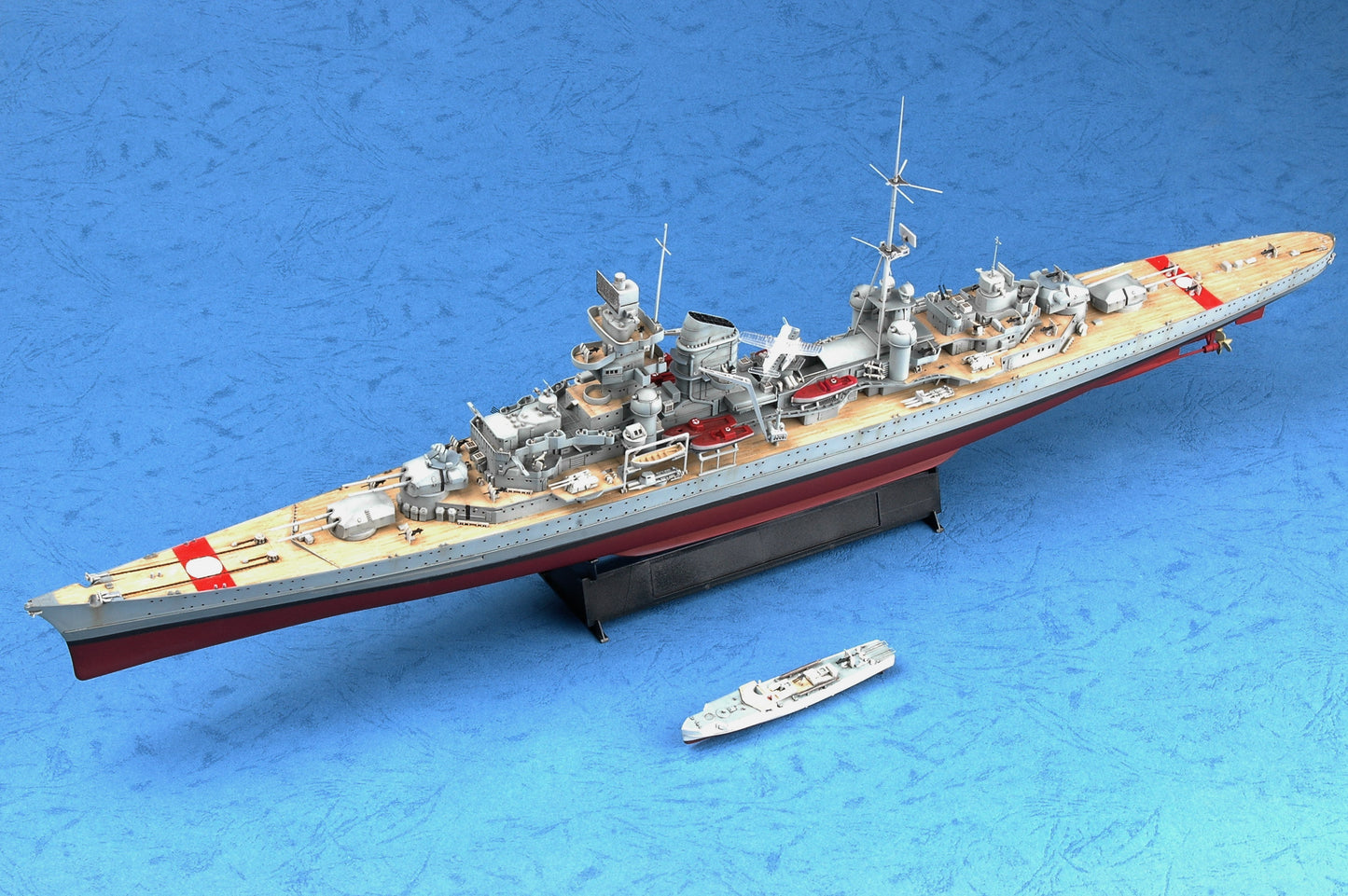 Trumpeter 1/350 Scale German heavy cruser prinz eugen 1945 Ship Model Kit