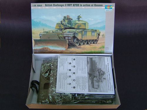 Trumpeter British Challenger II Main Battle Tank Model Kit 1/35 Scale