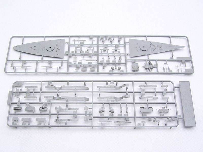 Trumpeter 1/700 German Bismarck Battleship 1941 Ship Model Kit