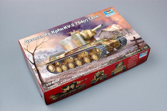 Trumpeter  1/35 Scale German Pz.Kpfm KV-2 754(r) Tank Model Kit