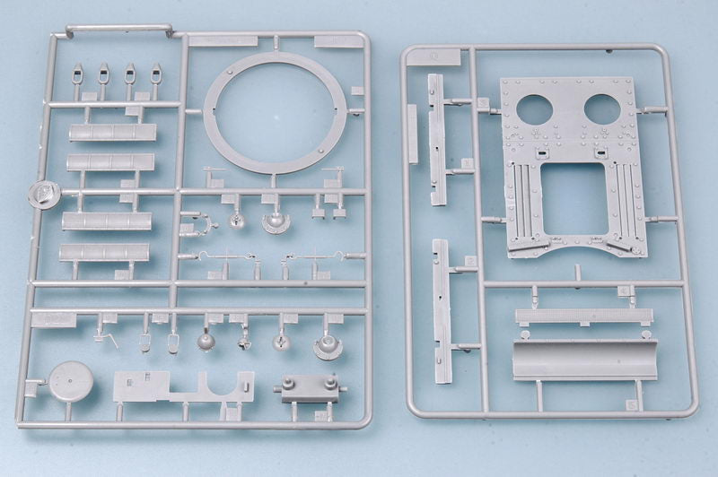 Trumpeter German Pz.Kpfm KV-1 756(r), 1/35 Scale Tank Model Kit