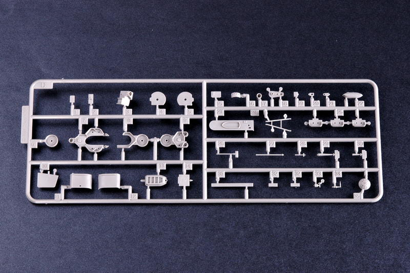 Trumpeter 1/700 USS Yorktown CV10 Aircraft Carrier  Ship Model Kit