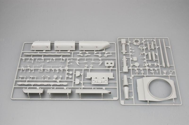 Trumpeter 1/35 German E100 Super Heavy Tank