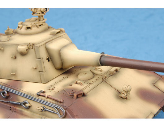 Trumpeter  German E50 Panther 50 to 75 Ton Tank（1/35 scale ）