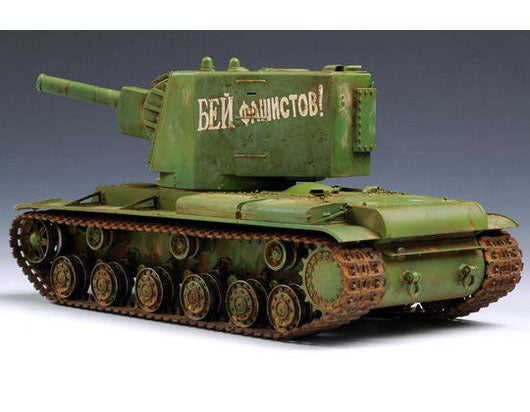 Trumpeter  Russian KV2 Tank (Big Turret) 1/35 Scale model kit