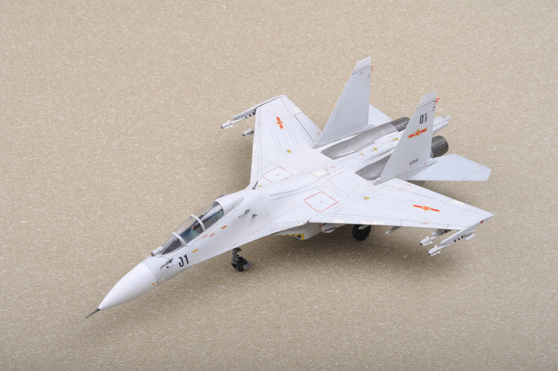 Trumpeter Sukhoi Su30MKK Flanker G Russian Fighter (1/72 scale )