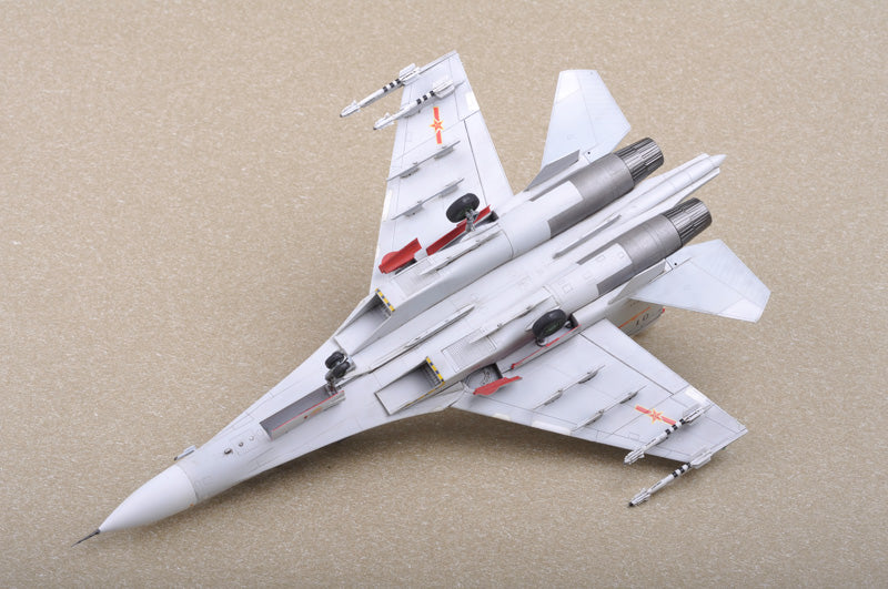 Trumpeter Sukhoi Su30MKK Flanker G Russian Fighter (1/72 scale )