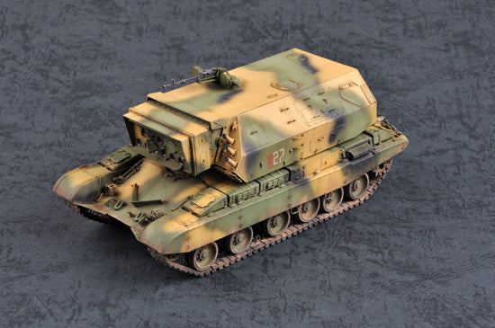 Trumpeter Russian 1K17 Szhatie Tank Model Kit (1/35 Scale)