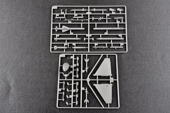 Trumpeter  1/72 Chinese J-15 Aircraft Model Kit