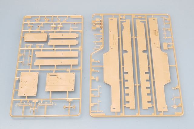 Trumpeter 1/35 40N6 auf 51P6A Tel S-400 Plastic Model kit, Various