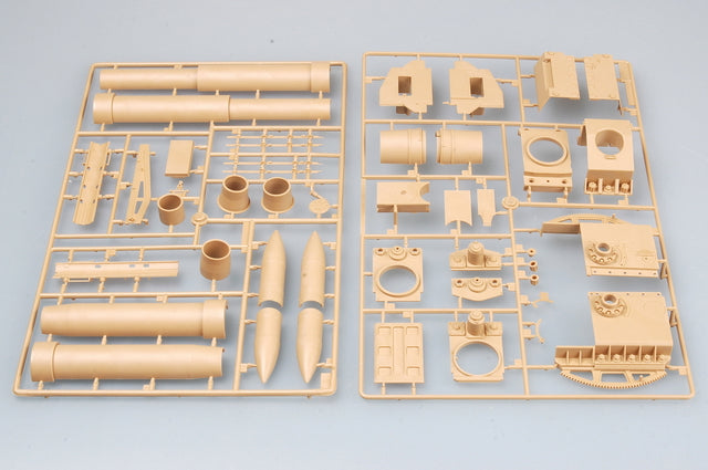 Trumpeter 1/35 40N6 auf 51P6A Tel S-400 Plastic Model kit, Various