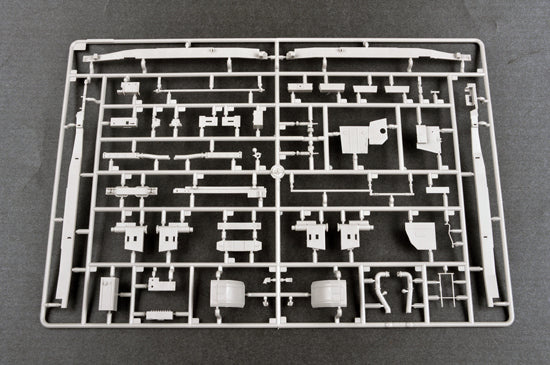 Trumpeter 1/35 Russian 130MM Coastal Defense Gun A-222 BEREG Tank Model kit