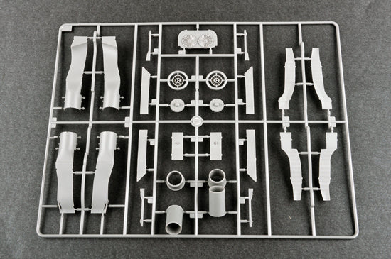 Trumpeter 1/72 Russian MiG-31 fFoxhound Aircraft Model Kit