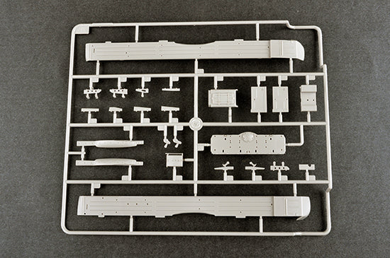 Trumpeter 1/35 Russian T-72B3 Main Battle Tank Plastic Model kit