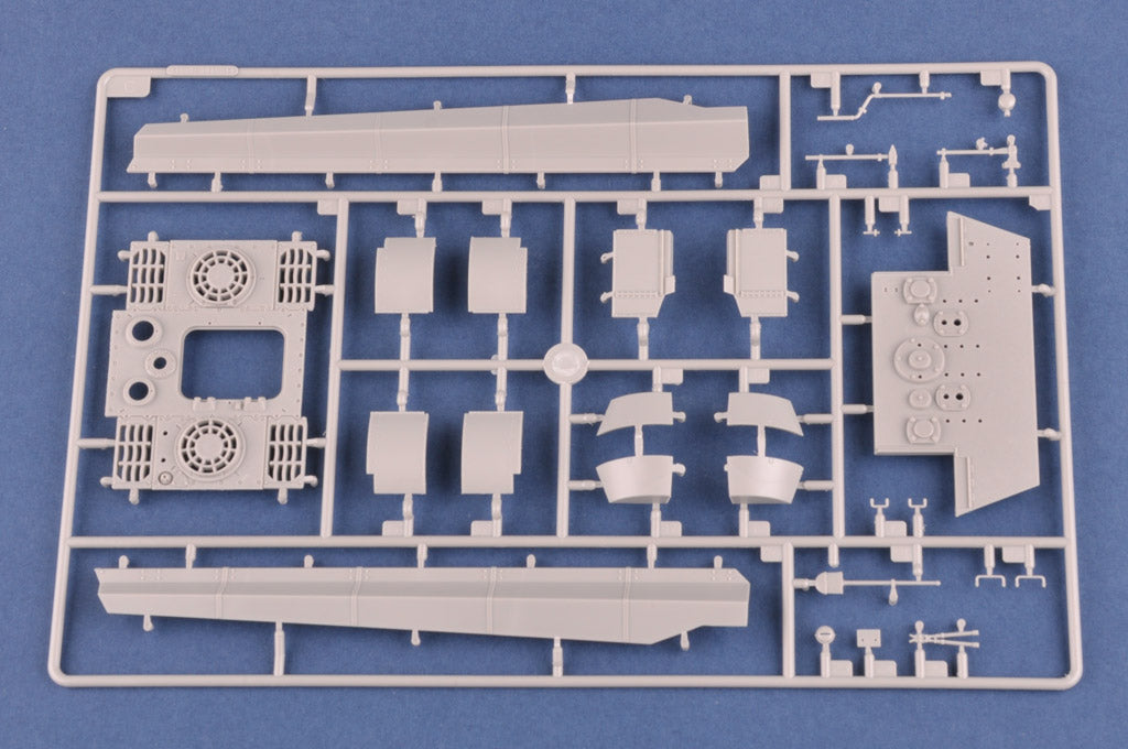 Hobby Boss 084531 Pz.Kpfw.VI Sd.Kfz.182 Tiger II (Henschel 1944 Production) w/Zimmerit