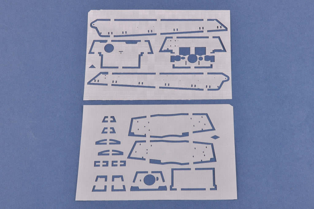 Hobby Boss 084531 Pz.Kpfw.VI Sd.Kfz.182 Tiger II (Henschel 1944 Production) w/Zimmerit