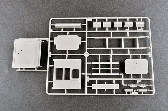 Trumpeter M983A2 HEMTT Tractor with M870A1 Semi- Trailer Model kit, Various 1/35 Tractor Model Kit