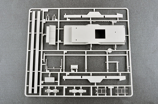 Trumpeter 1/35 Russian 9K720, Iskander-M System SS26 Plastic Model kit