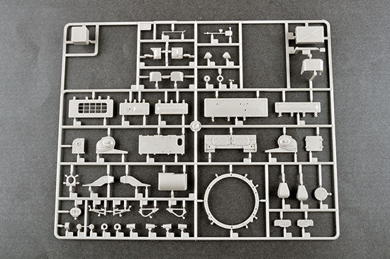 Trumpeter  1/35 Russian 1S91 SURN KUB Radar Model Building Kit