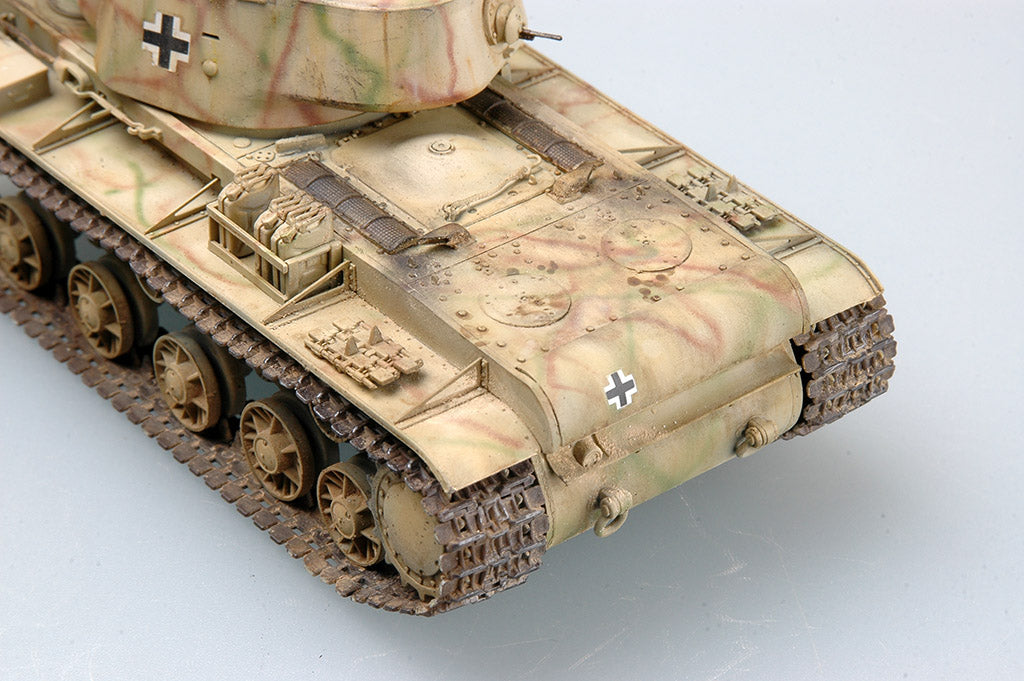 Trumpeter German Pz.Kpfm KV-1 756(r), 1/35 Scale Tank Model Kit