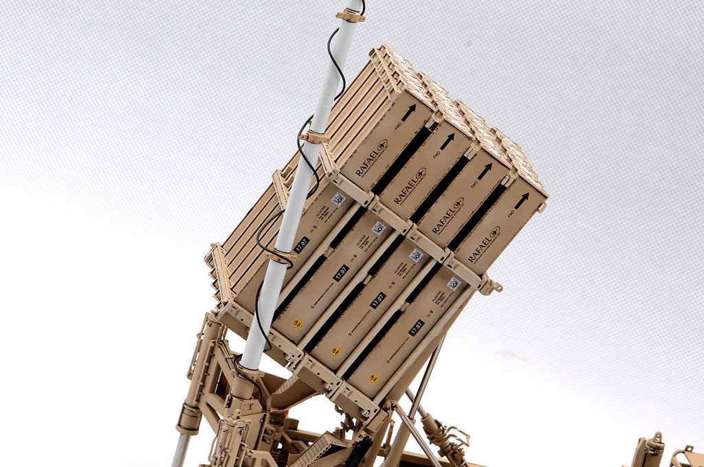 Trumpeter  "Iron Dome" air defense system(1/35 scale Model Armor Kit)