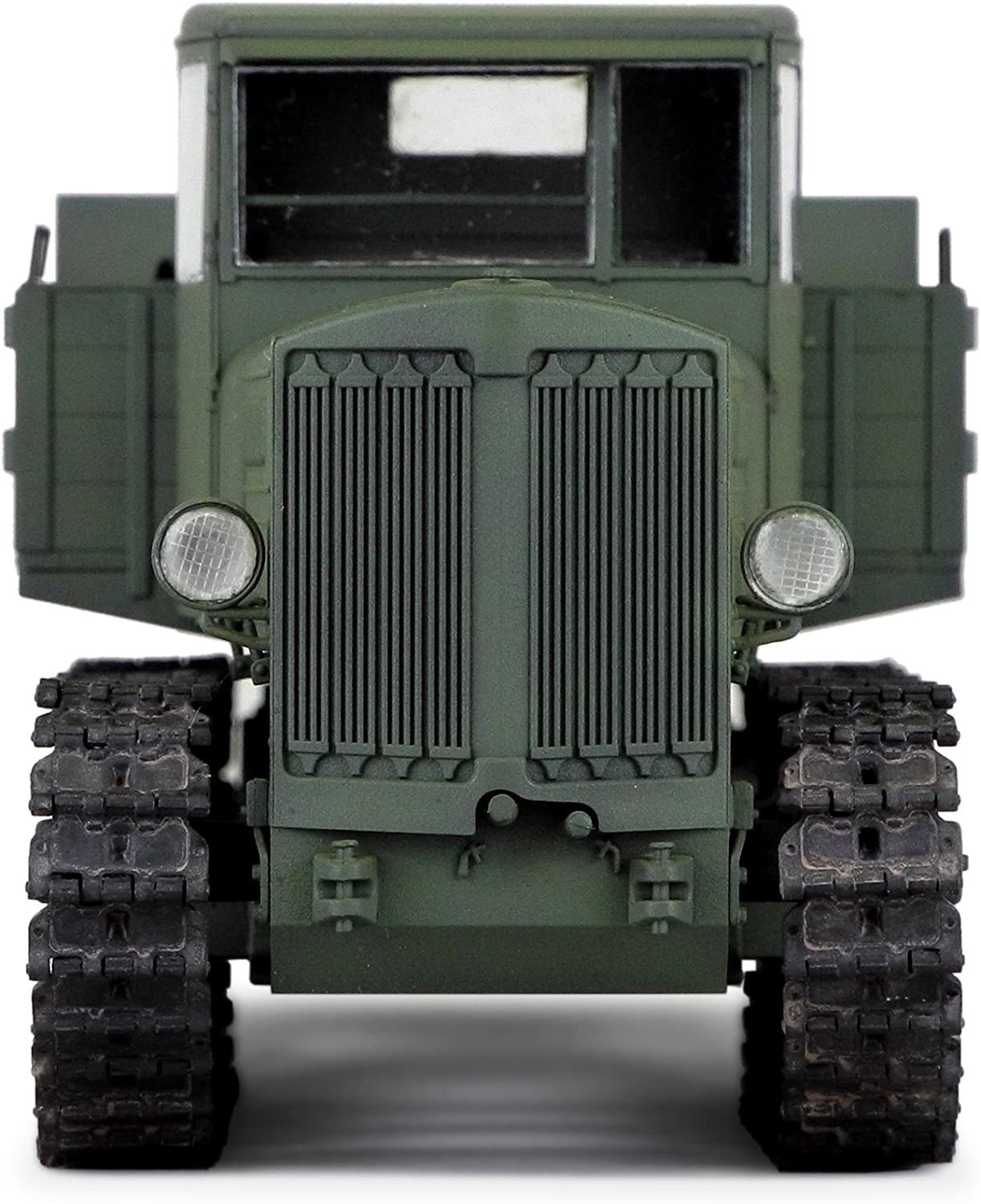 Trumpeter  Soviet Komintern Artillery Tractor Model Kit (1/35 scale Armored vehicle )